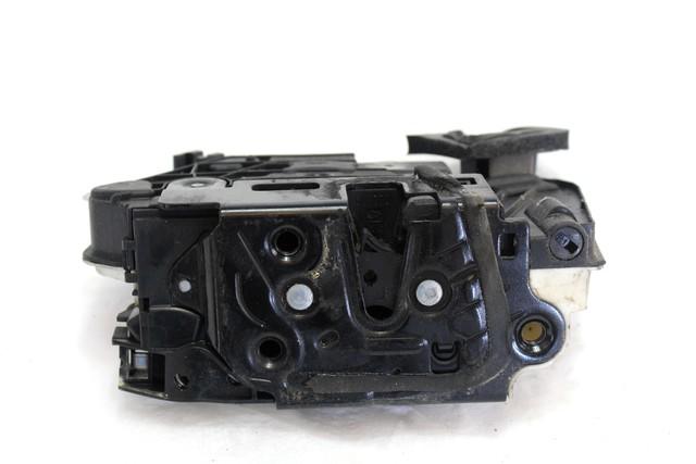 CENTRALNI ZAKLEP SPREDNJIH VRAT  OEM N. 5K1837016 ORIGINAL REZERVNI DEL VOLKSWAGEN GOLF VI 5K1 517 AJ5 MK6 (2008-2012) DIESEL LETNIK 2009