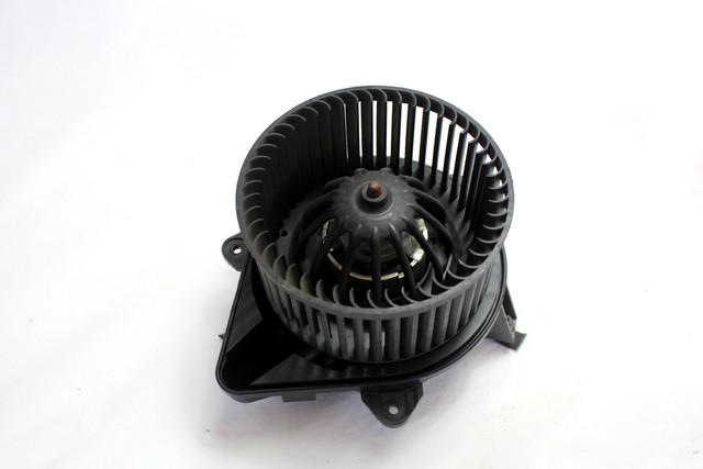 VENTILATOR  KABINE  OEM N. 77362775 ORIGINAL REZERVNI DEL LANCIA MUSA 350 R (09/2007 - 8/2013) DIESEL LETNIK 2011