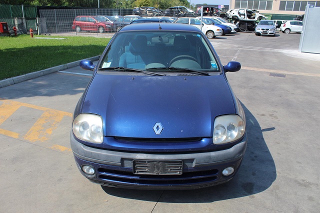 RENAULT CLIO 1.2 43KW 5P B 5M (2000) RICAMBI IN MAGAZZINO