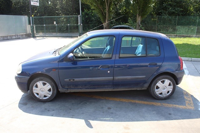 RENAULT CLIO 1.2 43KW 5P B 5M (2000) RICAMBI IN MAGAZZINO