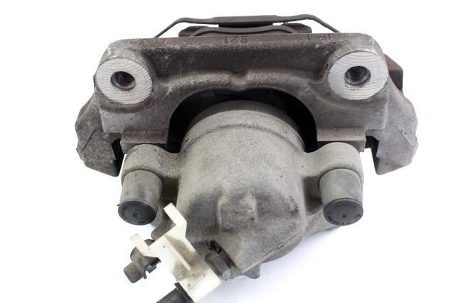 SPREDNJE LEVE ZAVORNE CELJUSTI  OEM N. 34116778145 ORIGINAL REZERVNI DEL BMW SERIE 3 BER/SW/COUPE/CABRIO E90/E91/E92/E93 LCI R (2009 - 2012) DIESEL LETNIK 2009