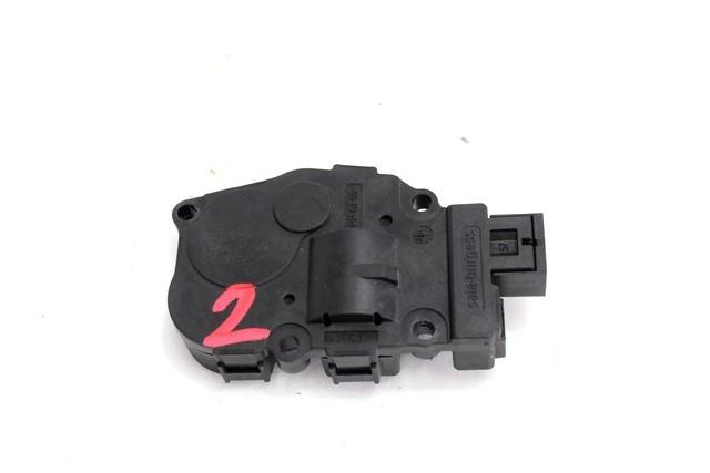 MOTORCEK OGREVANJA OEM N. CZ113930-0711 ORIGINAL REZERVNI DEL BMW SERIE 3 BER/SW/COUPE/CABRIO E90/E91/E92/E93 LCI R (2009 - 2012) DIESEL LETNIK 2009