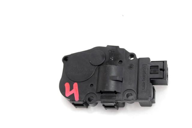 MOTORCEK OGREVANJA OEM N. CZ113930-0711 ORIGINAL REZERVNI DEL BMW SERIE 3 BER/SW/COUPE/CABRIO E90/E91/E92/E93 LCI R (2009 - 2012) DIESEL LETNIK 2009