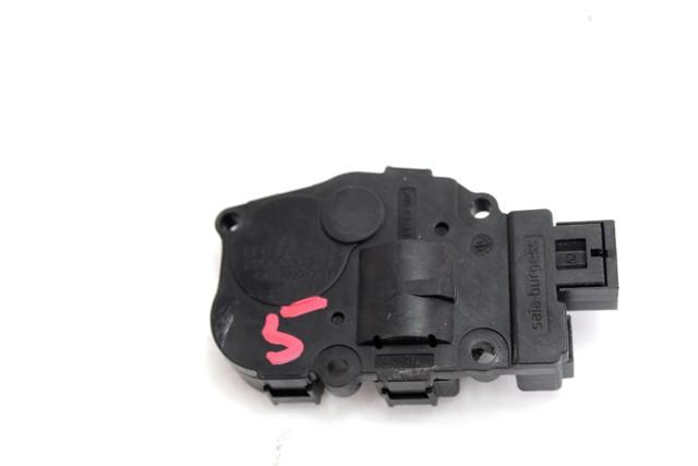 MOTORCEK OGREVANJA OEM N. CZ113930-0711 ORIGINAL REZERVNI DEL BMW SERIE 3 BER/SW/COUPE/CABRIO E90/E91/E92/E93 LCI R (2009 - 2012) DIESEL LETNIK 2009