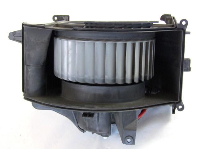 VENTILATOR  KABINE  OEM N. 4F0820020A ORIGINAL REZERVNI DEL AUDI A6 C6 4F2 4FH 4F5 BER/SW/ALLROAD (07/2004 - 10/2008) DIESEL LETNIK 2006