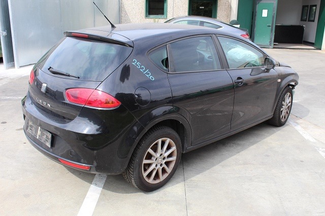 SEAT LEON 1.6 77KW 5P D 5M (2010) RICAMBI IN MAGAZZINO