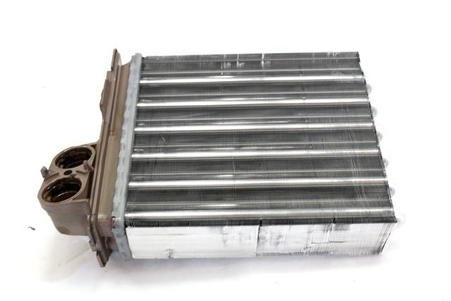 GRELEC RADIATORJA OEM N. 6001547484 ORIGINAL REZERVNI DEL DACIA SANDERO MK1 (2008 - 2012) BENZINA/GPL LETNIK 2009