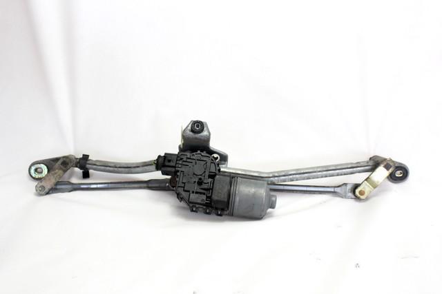 MOTORCEK PREDNJIH BRISALCEV OEM N. 8E1955199 ORIGINAL REZERVNI DEL AUDI A4 B6 8E2 8E5 BER/SW (2001 - 2005) DIESEL LETNIK 2002