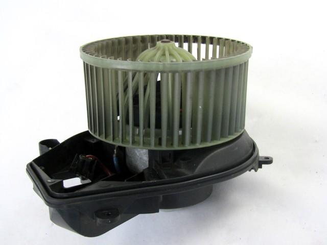 VENTILATOR  KABINE  OEM N. 8D1820021 ORIGINAL REZERVNI DEL AUDI A4 B5 BER/SW (1994 - 12/2000) DIESEL LETNIK 2000