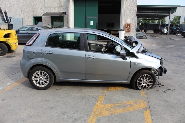 FIAT PUNTO EVO 1.3 D 70KW 5M 5P (2011) RICAMBI IN MAGAZZINO