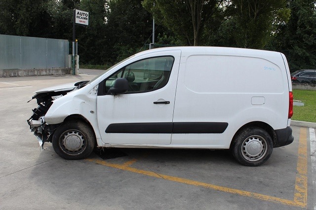 PEUGEOT PARTNER 1.6 D 55KW 5M 2P (2012) RICAMBI IN MAGAZZINO