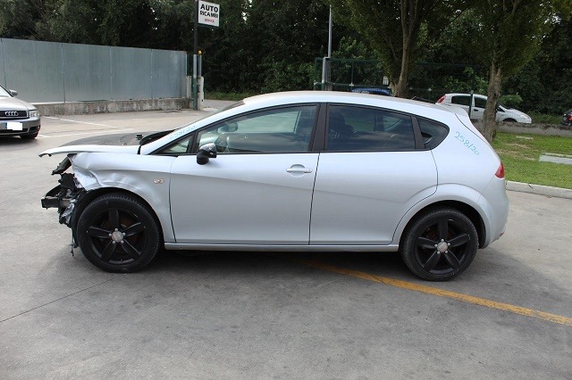 SEAT LEON 1.9 D 77KW AUT 5P (2007) RICAMBI IN MAGAZZINO