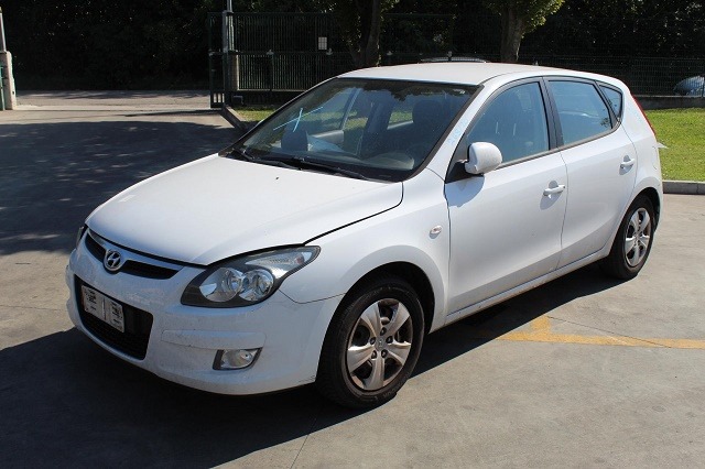 HYUNDAI I30 1.4 G 80KW 5M 5P (2009) RICAMBI IN MAGAZZINO