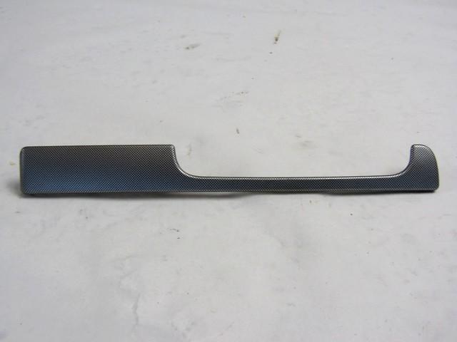 NOTRANJE OKRASNE LETVE  OEM N. 1K1858419 ORIGINAL REZERVNI DEL VOLKSWAGEN GOLF V 1K1 1K5 MK5 BER/SW (02/2004-11/2008) DIESEL LETNIK 2007