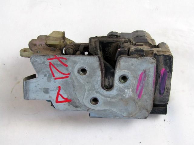 CENTRALNI ZAKLEP SPREDNJIH VRAT  OEM N. 46766605 ORIGINAL REZERVNI DEL FIAT BRAVO 182 R (1998 - 2001) DIESEL LETNIK 2001