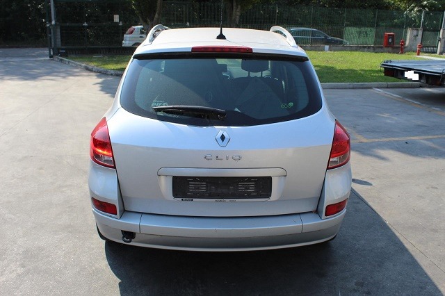 RENAULT CLIO SW 1.5 D 63KW 5M 5P (2009) RICAMBI IN MAGAZZINO