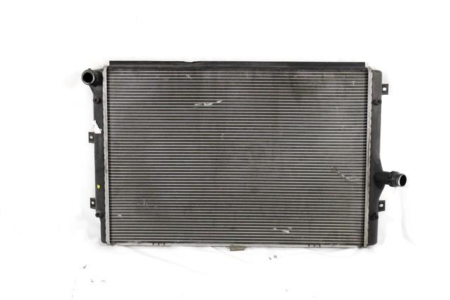 RADIATOR VODE OEM N. 1K0121251EH ORIGINAL REZERVNI DEL SEAT LEON 1P1 MK2 (2005 - 2012) DIESEL LETNIK 2010