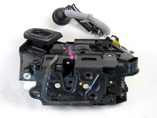 CENTRALNA KLJUCAVNICA ZADJIH LEVIH VRAT OEM N. 6R4839015 ORIGINAL REZERVNI DEL VOLKSWAGEN POLO 6R1 6C1 (06/2009 - 02/2014) BENZINA LETNIK 2009