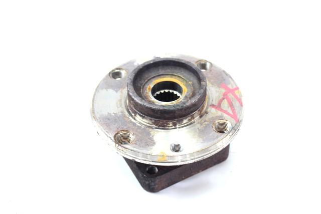 VRTLJIVI LEZAJ DESNO / PESTO KOLESA Z LEZAJEM SPREDAJ OEM N. 71747857 ORIGINAL REZERVNI DEL FIAT PANDA 141 R (1986 - 2003) BENZINA LETNIK 2002