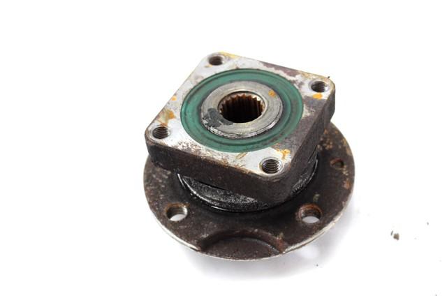 VRTLJIVI LEZAJ DESNO / PESTO KOLESA Z LEZAJEM SPREDAJ OEM N. 71747857 ORIGINAL REZERVNI DEL FIAT PANDA 141 R (1986 - 2003) BENZINA LETNIK 2002