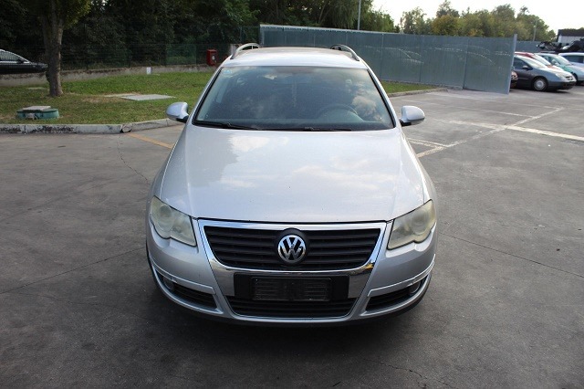 VOLKSWAGEN PASSAT SW 2.0 D 103KW 6M 5P (2006) RICAMBI IN MAGAZZINO