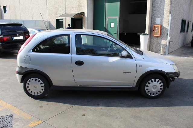 OPEL CORSA C 1.7 D 55KW 5M 3P (2002) RICAMBI IN MAGAZZINO