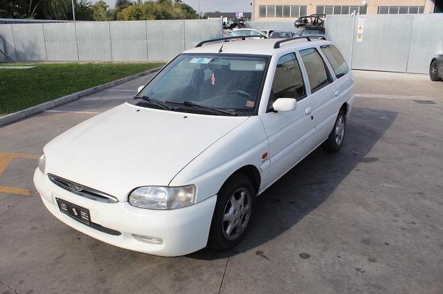 FORD ESCORT SW 1.6 B 65KW 5M 5P (1995) RICAMBI IN MAGAZZINO