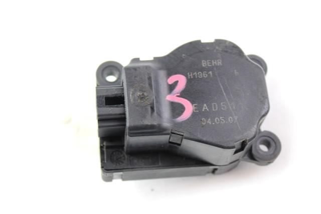 MOTORCEK OGREVANJA OEM N. EAD511 ORIGINAL REZERVNI DEL PEUGEOT 307 3A/B/C/E/H BER/SW/CABRIO (2001 - 2009) DIESEL LETNIK 2007