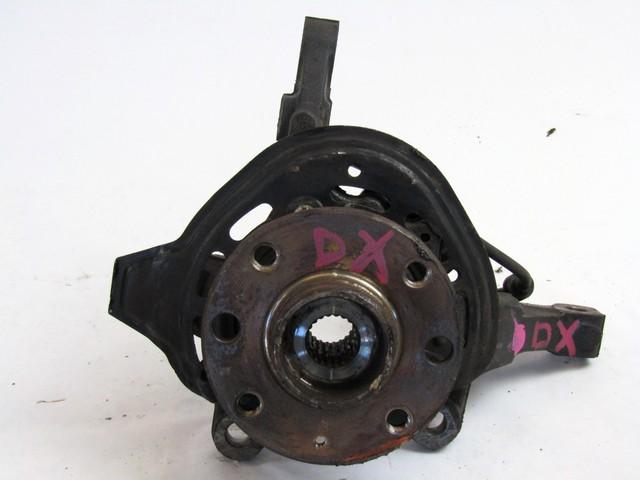 VRTLJIVI LEZAJ DESNO / PESTO KOLESA Z LEZAJEM SPREDAJ OEM N. 9156141 ORIGINAL REZERVNI DEL OPEL CORSA C X01 (10/2000 - 2004) DIESEL LETNIK 2002