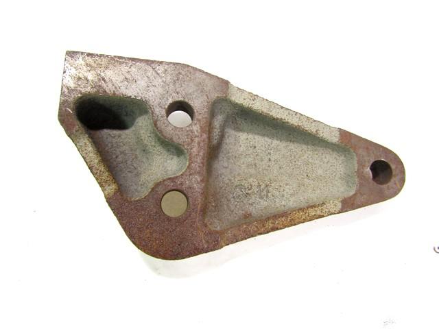 NOSILCI MOTORJA/DRUGO OEM N. 4713949 ORIGINAL REZERVNI DEL FIAT 131 (1974 - 1985)BENZINA LETNIK 1974