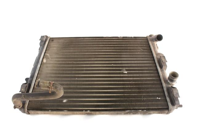 RADIATOR VODE OEM N. 8200164413 ORIGINAL REZERVNI DEL RENAULT CLIO BB CB MK2 R / CLIO STORIA (05/2001 - 2012) BENZINA LETNIK 2005