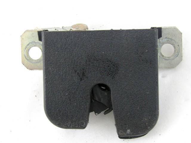 ZAKLEPANJE PRTLJA?NIH VRAT  OEM N. 6L6827505A ORIGINAL REZERVNI DEL SEAT IBIZA 6L1 MK3 (01/2002 - 01/2006) BENZINA LETNIK 2003