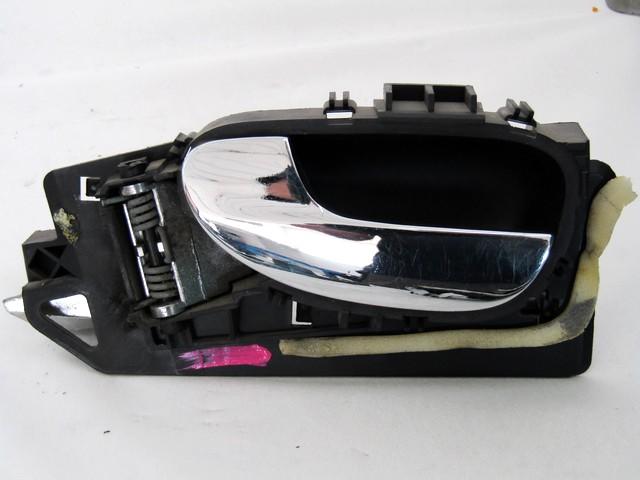 NOTRANJA KLJUKA  OEM N. 9658269577 ORIGINAL REZERVNI DEL PEUGEOT 307 3A/B/C/E/H BER/SW/CABRIO (2001 - 2009) DIESEL LETNIK 2007