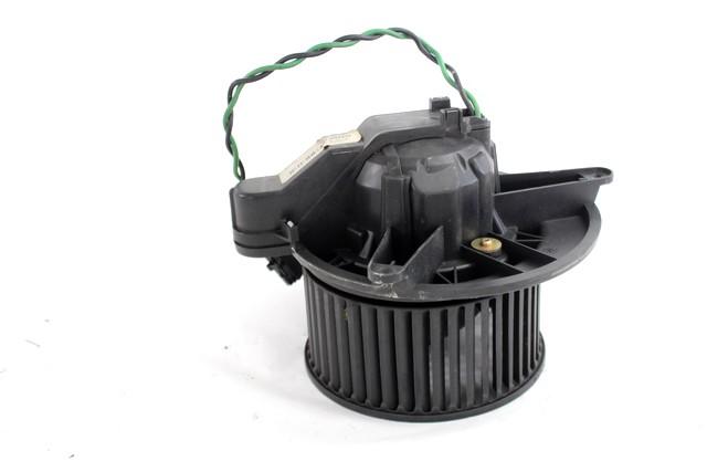 VENTILATOR  KABINE  OEM N. 929447P ORIGINAL REZERVNI DEL JEEP GRAND CHEROKEE WH WK MK3 (05/2005-08/2008) BENZINA LETNIK 2005