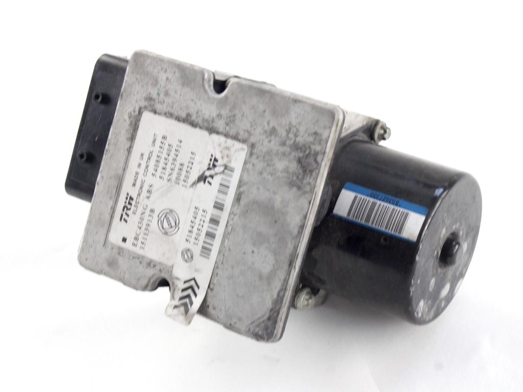 ABS AGREGAT S PUMPO OEM N. 51845405 ORIGINAL REZERVNI DEL LANCIA Y YPSILON 843 R (2006 - 2011) DIESEL LETNIK 2010