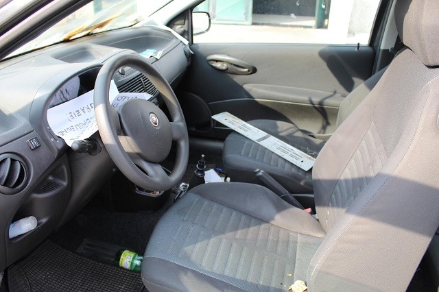 FIAT PUNTO 1.2 44KW 3P B/GPL 5M (2010) RICAMBI IN MAGAZZINO