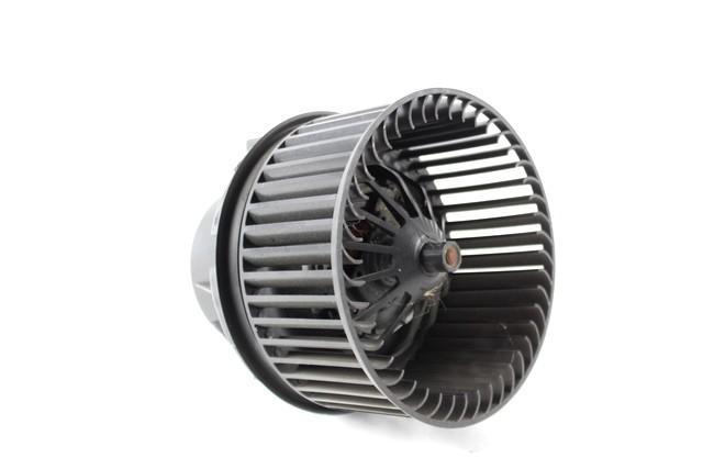 VENTILATOR  KABINE  OEM N. AV6N-18456-AA ORIGINAL REZERVNI DEL VOLVO V40 MK1 525 526 (2012 - 2016)DIESEL LETNIK 2014