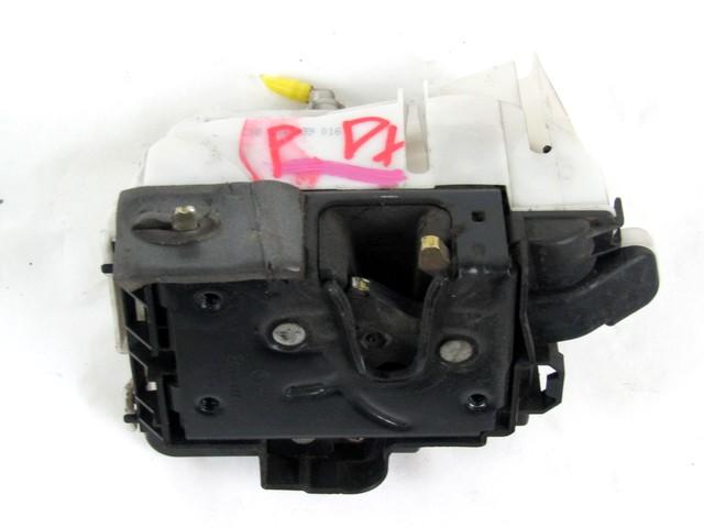 CENTRALNO ZAKLEPANJE ZADNJIH DESNIH VRAT OEM N. 6N4839016C ORIGINAL REZERVNI DEL VOLKSWAGEN POLO 6N2 (10/1999 - 04/2002)DIESEL LETNIK 2000