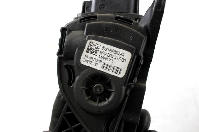 PEDALI OEM N. 8V219F836AA ORIGINAL REZERVNI DEL FORD FIESTA CB1 CNN MK6 (09/2008 - 11/2012) DIESEL LETNIK 2008