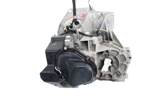 ROCNI MENJALNIK OEM N. 8A6R-7002-EA CAMBIO MECCANICO ORIGINAL REZERVNI DEL FORD FIESTA CB1 CNN MK6 (09/2008 - 11/2012) DIESEL LETNIK 2008