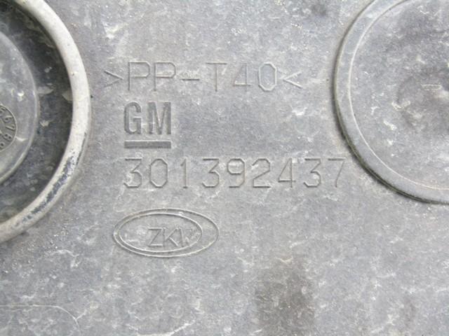 LEVA MEGLENKA OEM N. (D)13261997 ORIGINAL REZERVNI DEL OPEL ASTRA H A04 L48 L08 L35 L67 R 5P/3P/SW (2007 - 2010) DIESEL LETNIK 2008