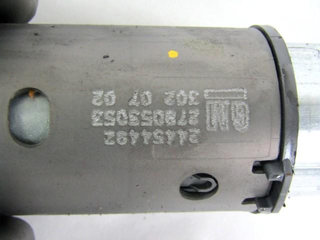 VOLANSKI DROG OEM N. 24454492 ORIGINAL REZERVNI DEL OPEL ASTRA H A04 L48 L08 L35 L67 R 5P/3P/SW (2007 - 2010) DIESEL LETNIK 2008