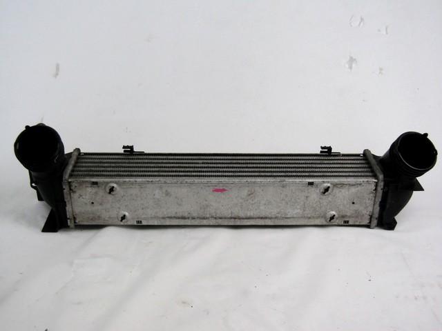 HLADILNIK INTERCOOLER OEM N. 7524916 ORIGINAL REZERVNI DEL BMW X1 E84 (2009 - 2015)DIESEL LETNIK 2013