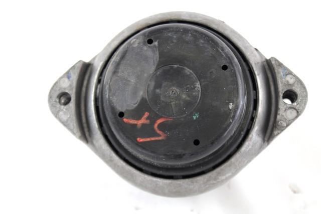 NOSILCI MOTORJA/DRUGO OEM N. 22116768799 ORIGINAL REZERVNI DEL BMW SERIE 1 BER/COUPE/CABRIO E81/E82/E87/E88 LCI R (2007 - 2013) DIESEL LETNIK 2012