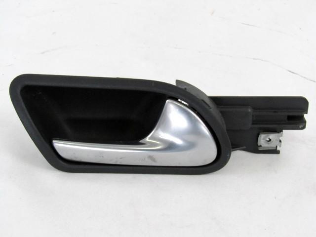 NOTRANJA KLJUKA  OEM N. 1K4839114B ORIGINAL REZERVNI DEL VOLKSWAGEN GOLF V 1K1 1K5 MK5 BER/SW (02/2004-11/2008) DIESEL LETNIK 2006