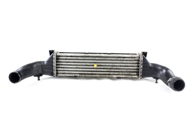 HLADILNIK INTERCOOLER OEM N. A2025001100 ORIGINAL REZERVNI DEL MERCEDES CLASSE C W202 S202 BER/SW  (1993 - 2000) DIESEL LETNIK 1999