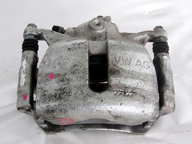 SPREDNJE DESNE ZAVORNE CELJUSTI  OEM N. 5G0615124E  ORIGINAL REZERVNI DEL VOLKSWAGEN GOLF VII 5G1 BQ1 BE1 BE2 BA5 BV5 MK7 (2012 - 2017)DIESEL LETNIK 2015