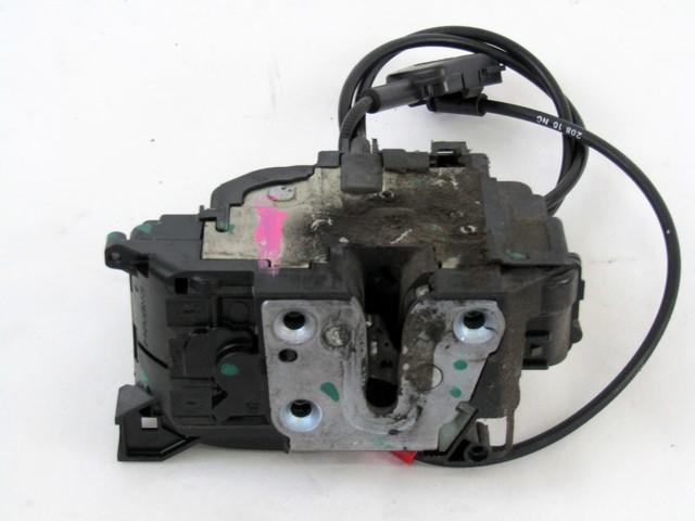 CENTRALNI ZAKLEP SPREDNJIH VRAT  OEM N. 8200497604 ORIGINAL REZERVNI DEL RENAULT KANGOO KW0/1 MK2 R (2013 - 2021)DIESEL LETNIK 2016