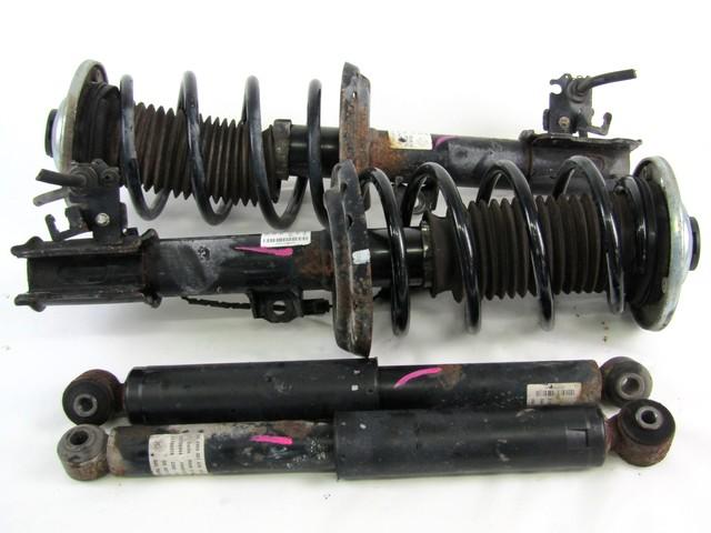 KOMPLET STIRIH SPREDNJIH IN ZADNJIH AMORTIZERJEV OEM N. 18904 KIT 4 AMMORTIZZATORI ANTERIORI E POSTERIORI ORIGINAL REZERVNI DEL FIAT CROMA 194 MK2 (2005 - 10/2007)  DIESEL LETNIK 2006