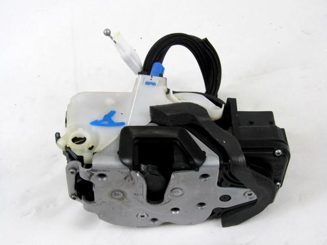 CENTRALNI ZAKLEP SPREDNJIH VRAT  OEM N. 13579523 ORIGINAL REZERVNI DEL OPEL MOKKA J13 (2012 - 2015)BENZINA LETNIK 2014